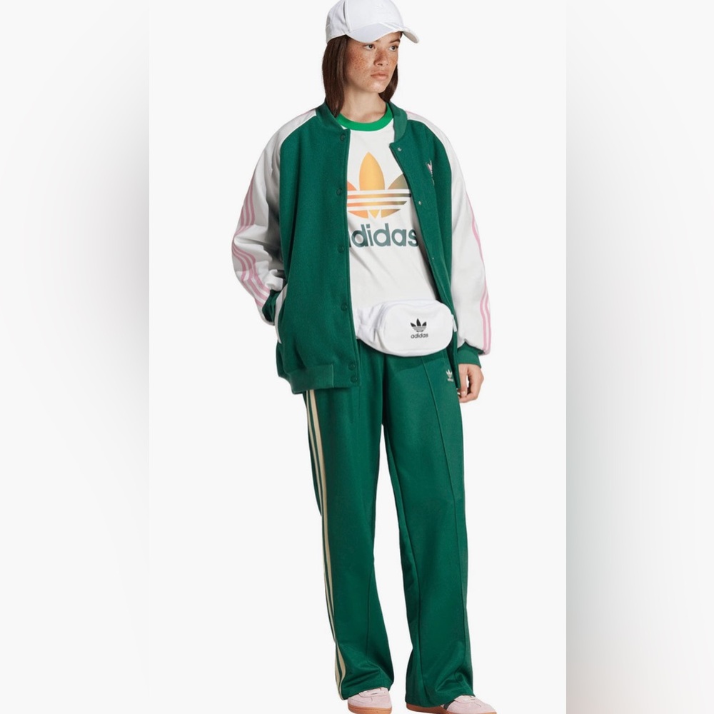 NWT Adidas Originals VRCT Jacket (Oversized) Sold Out Online - Picture 2 of 16